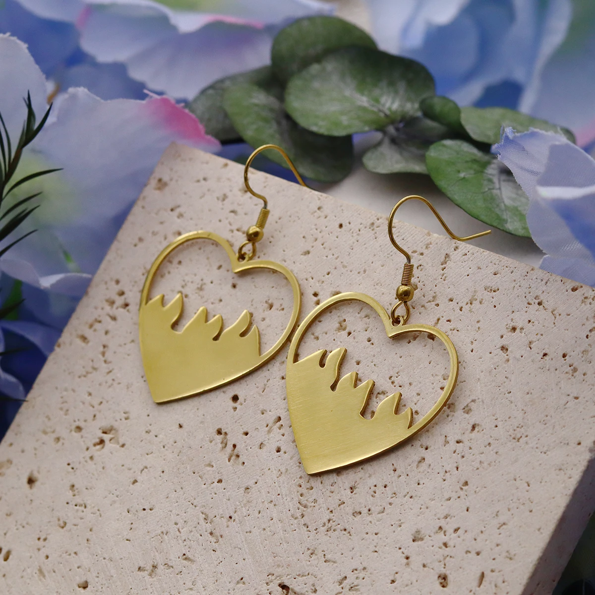 QIAMNI Love Heart Fire Flame Charms Dangle Earrings for Women Hip Hop Stainless Steel Piercing Drop Jewelry Valentine's Day Gift