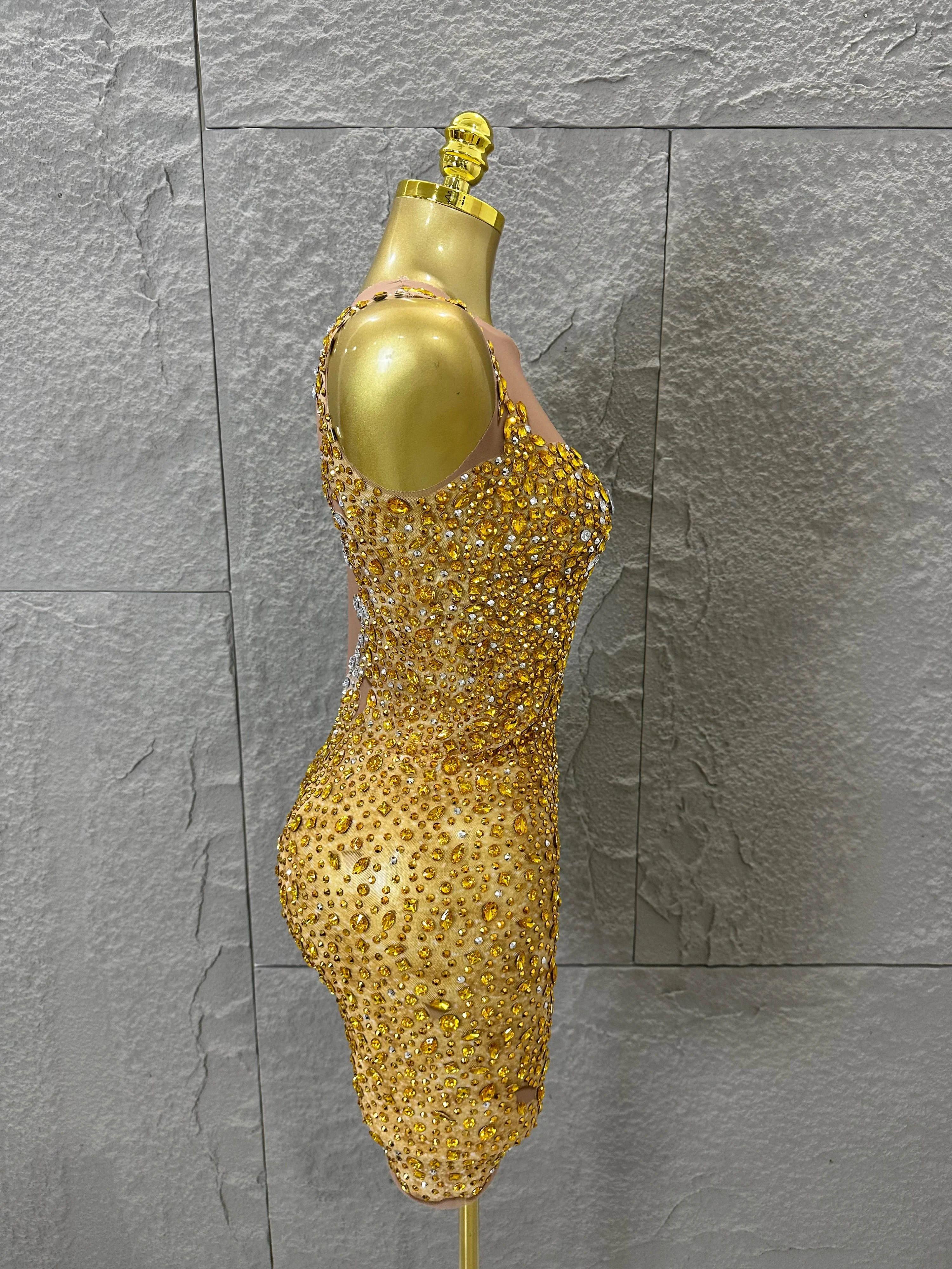 2026 New Sexy Fashion Gold Sparkly Dance Show Stage Costume Women Birthday Party Rhinestones Tassels Transparent Short Dress