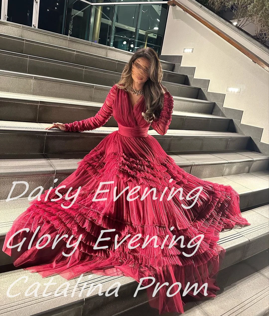 V Neck Luxury Ball Gown Prom Dresses Strapless Long Sleeves Evening Dresses Saudi Arabia Women's Formal Wedding Party Dresses