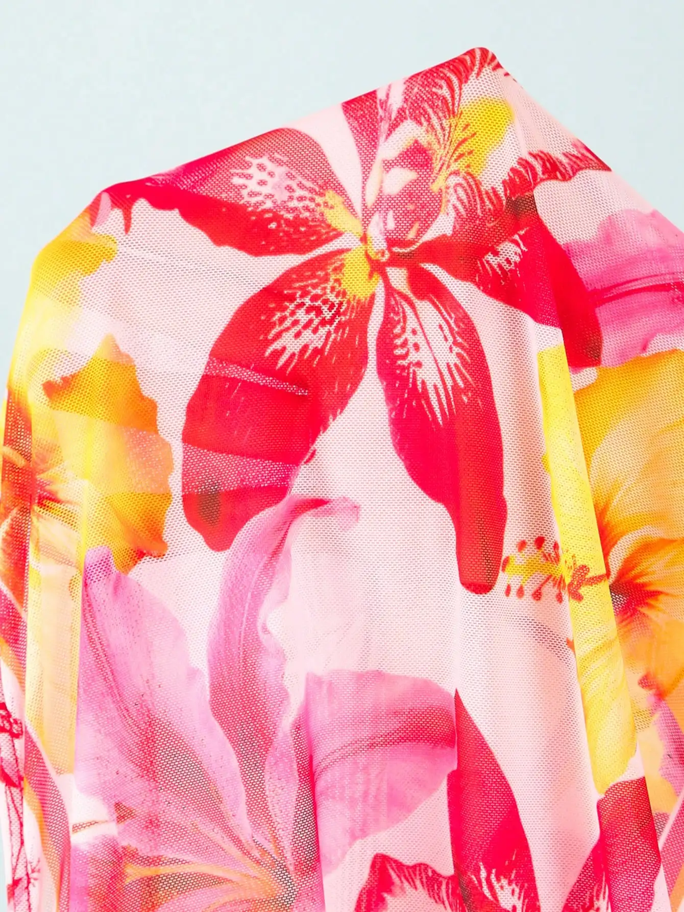 

Женский купальник из двух частей с цветочным принтом, с открытой спиной и завязками на шее, в комплекте с подходящей юбкой