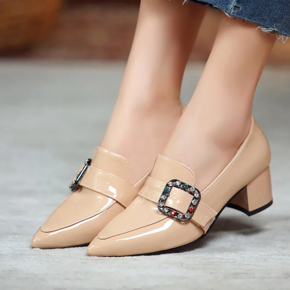Plus Size Glossy Patent Leather Material Pointed Thick Heel Office Leather Shoes Rhinestones Metal Decals Shallow Pumps