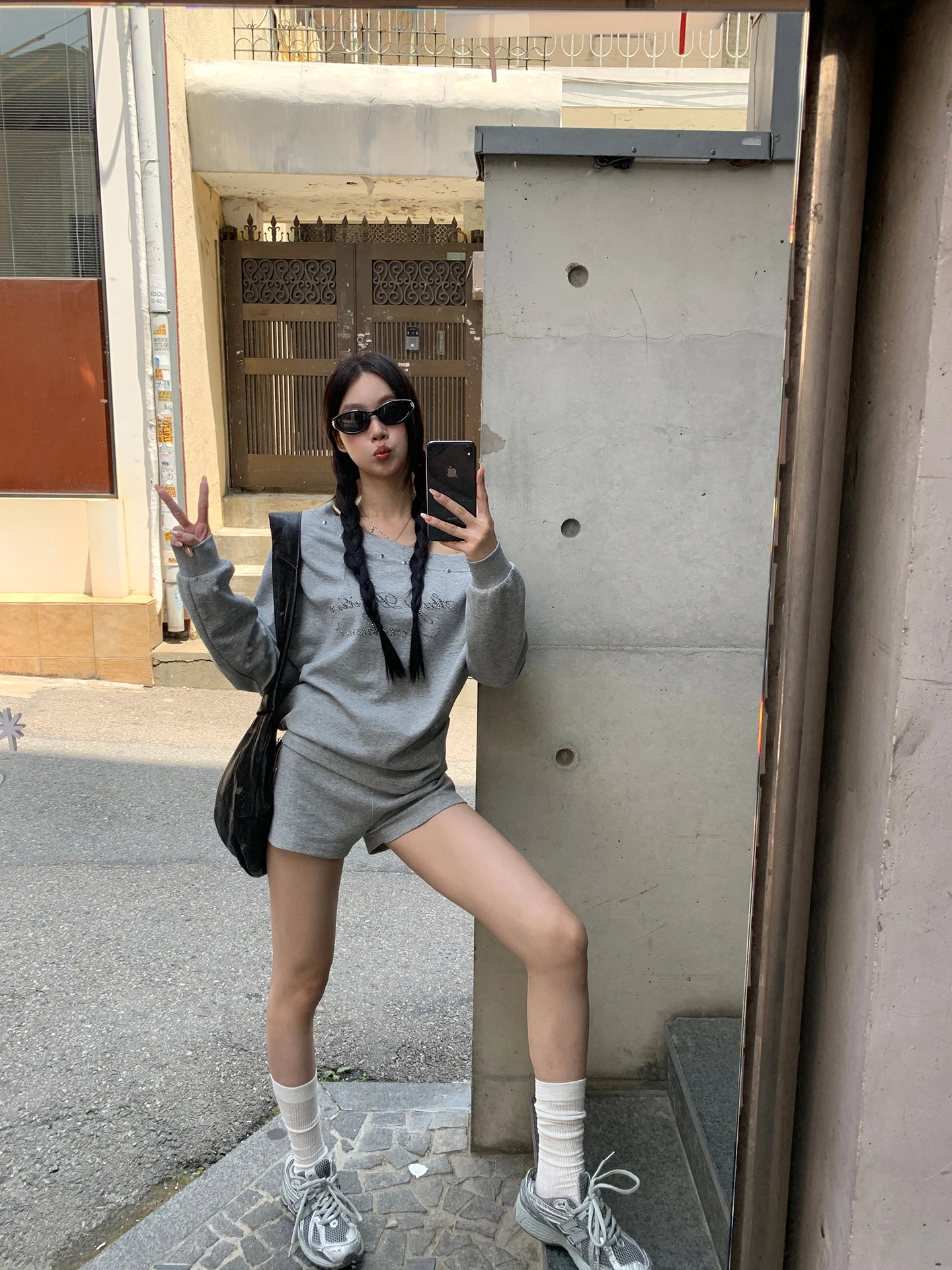 

Женская толстовка-худи с длинным рукавом в американском стиле, шикарная, весенняя новинка, красная, в стиле знаменитостей