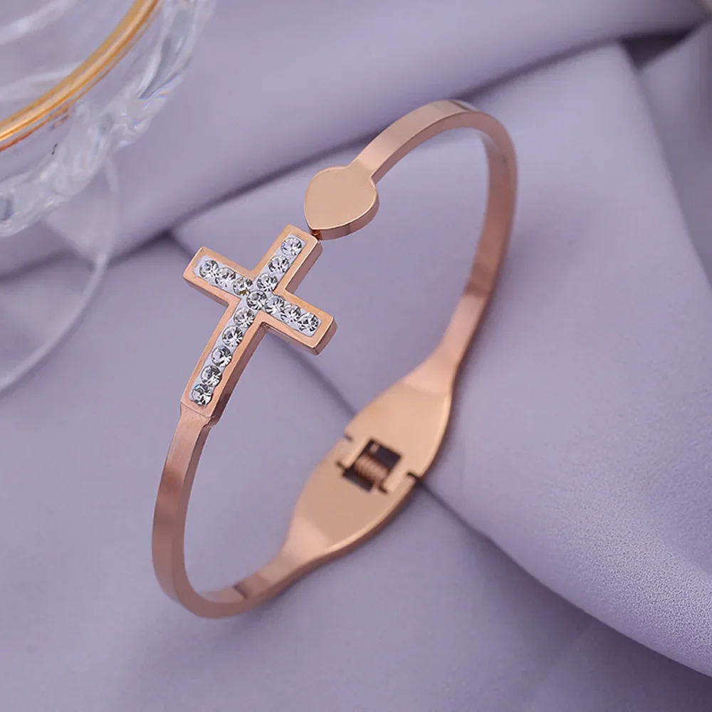 Classic Cross Shut Up Bracelet for Women Fashion Party Anti-rust Shiny Zircon Bracelet Jewelry Best Gift Direct Selling