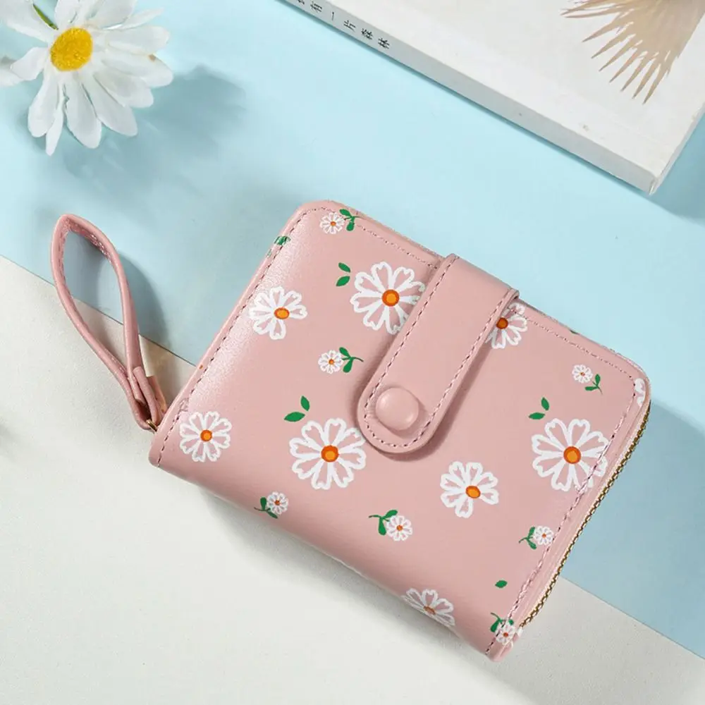 Fashion PU Leather Daisy Folding Wallet Lovely Short Multi-card Slot Wallet Korean Style Causal Daisy Purse Bag Ladies