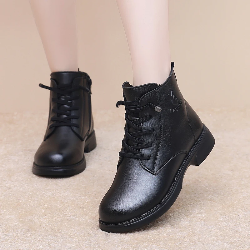 Lace-up Combat Women Boots 3cm Chunky Heel Platform Thick Sole Increase Height Winter Warm Plush Cow leather Casual Boots