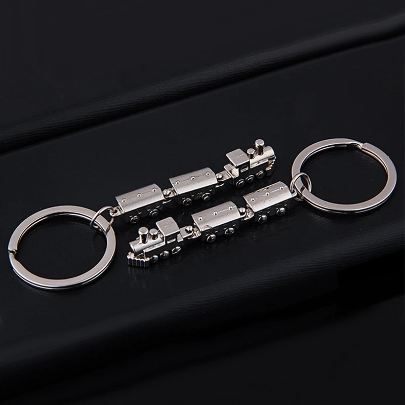 Fashion Mini Train Model Alloy Keychains Metal Movable Keyring Creative Key Fob Car Pendant Bag Charm For Men And Women