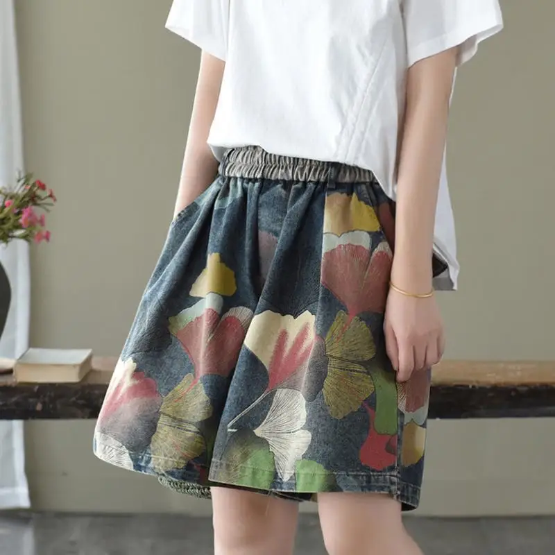 Ethnic Style Painted Denim Shorts for Women Fashionable Wide-leg Versatile Slim and Elastic Waist Five-point Pants