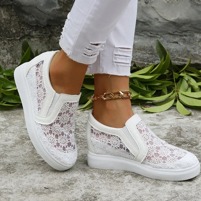 Women\'s Shoes 2024 Fashion Summer Casual White Shoes Hollow Lace Canvas Hollow Breathable Thick Sole Women\'s Sports Shoes