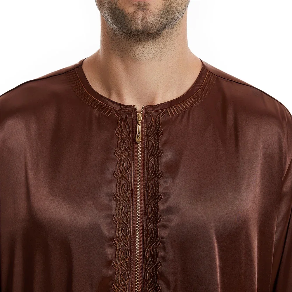 Abbigliamento uomo musulmano Ramadan Abito arabo saudita Cerniera frontale Abito lungo Abbigliamento tradizionale islamico Abaya Eid Jubbe Thobe Thoub