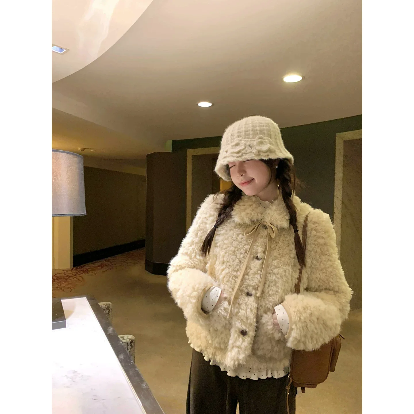 Women Cream Faux Shearling Jacket Bow Tie Short Coat Winter Fluffy Lamb Fur Warm Korean Sweet Vintage Cropped Outerwear