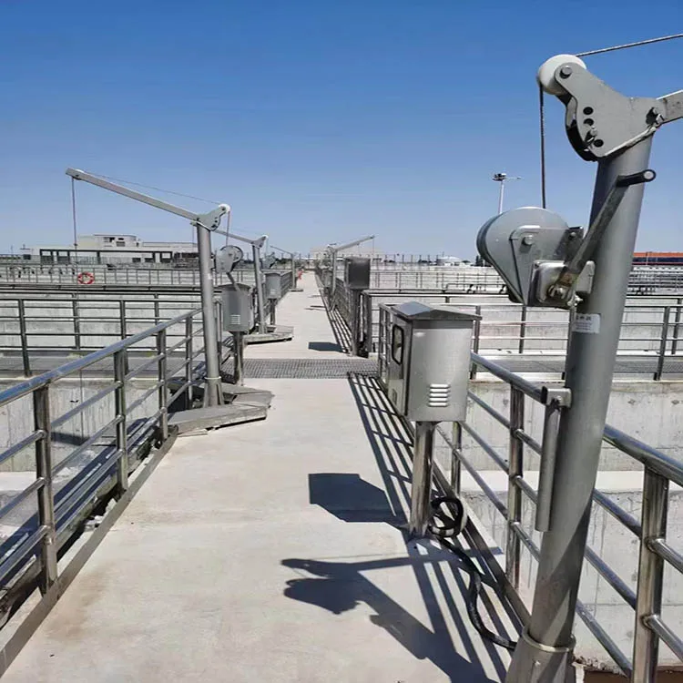 High-speed submersible underwater propeller agitator