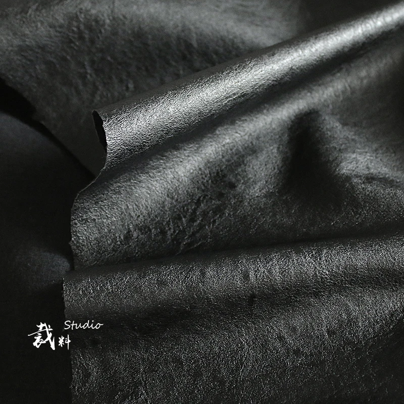 

Black matt leather texture fabric High-grade leather creative background wall pu soft bag cloth fabric fabrics for patchwork