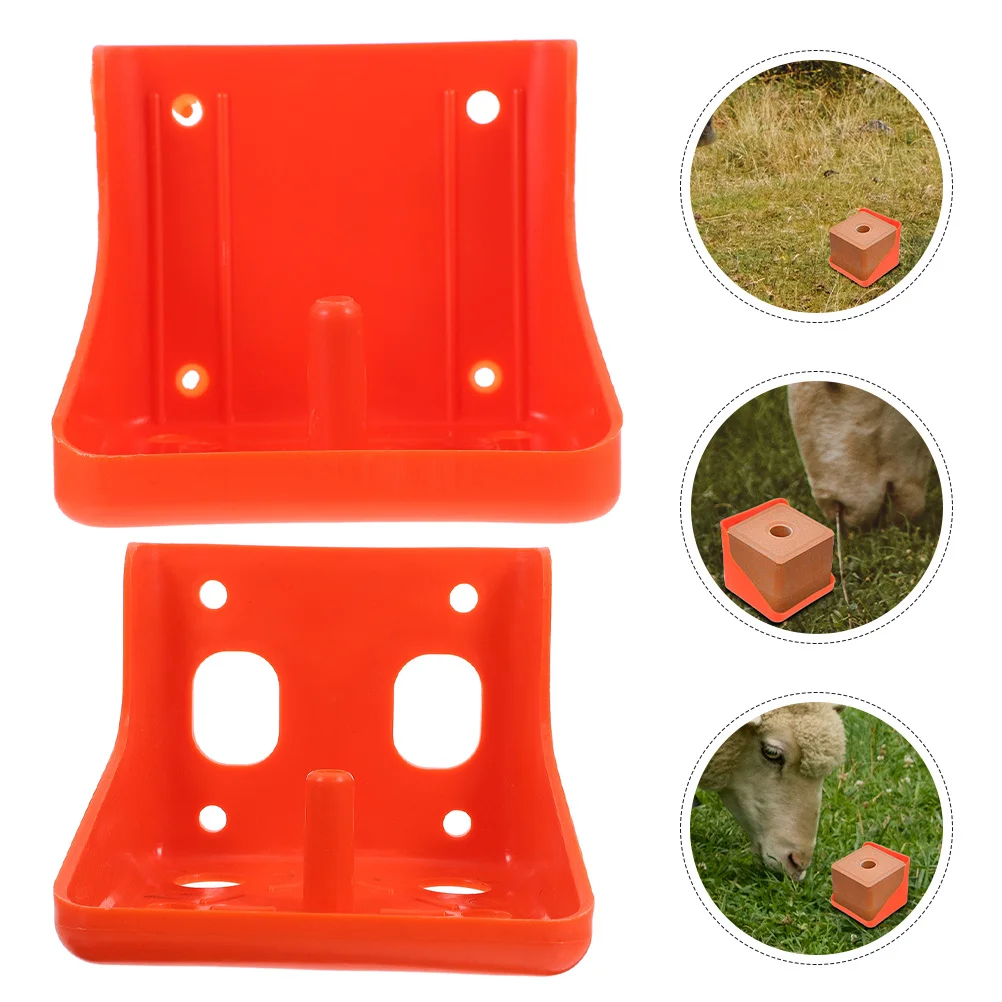

2pcs Salt Block Holder Large Opening Durable Lick Feeder Rack For Cattle Sheep Horses Goats Deer Farm Livestock Use