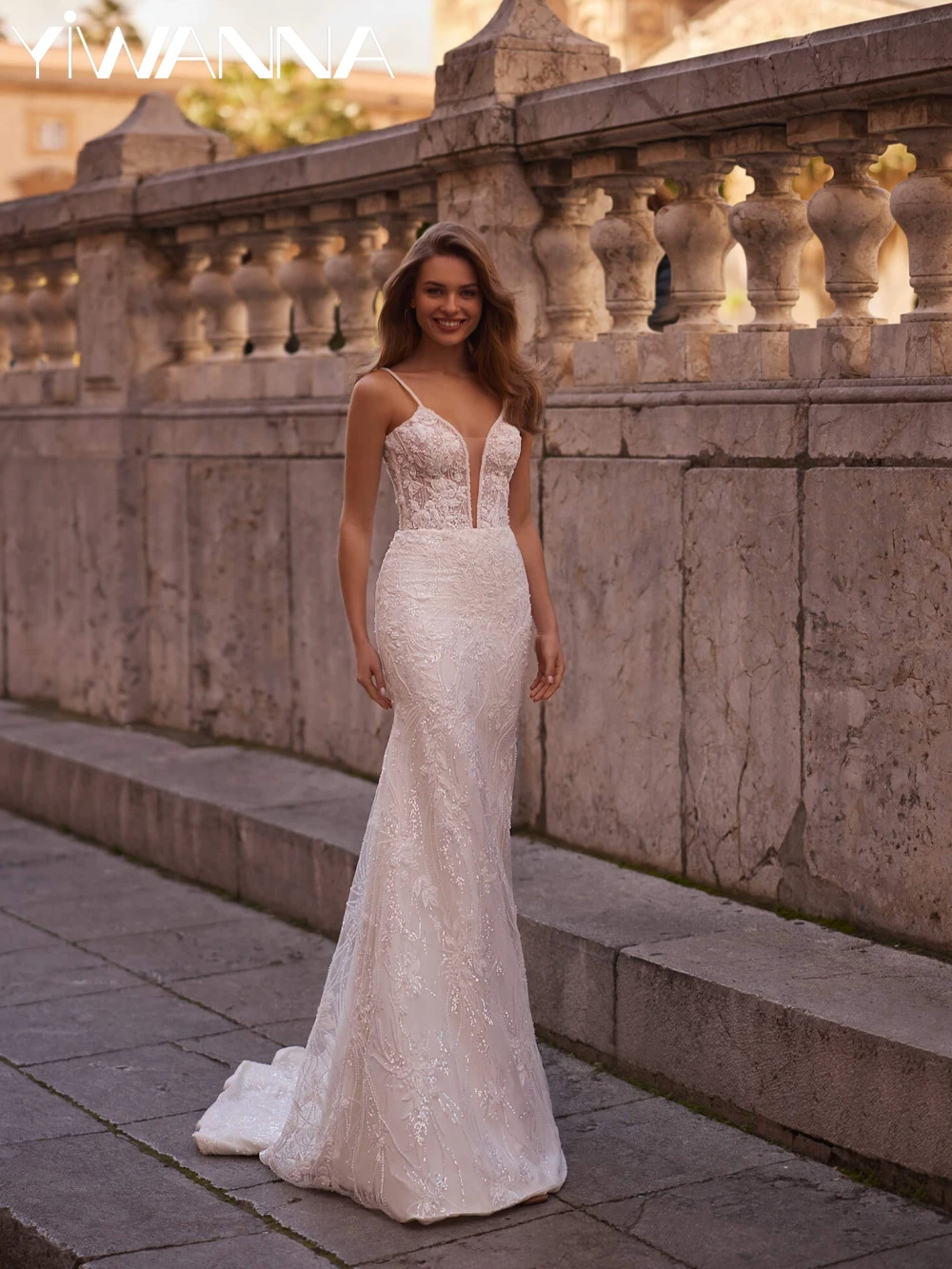 

New Arrival Embroidery Beaded Lace Mermaid Long Wedding Dress Sexy V-neck Thin Straps Bridal Gown Customized Dresses For Bride