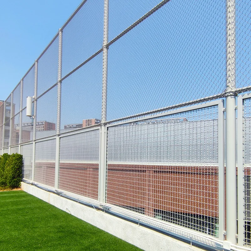 custom.PVC Coated Chain Link Fence Outdoor Sports Field Basketball Court Playground Stadium Protective Mesh