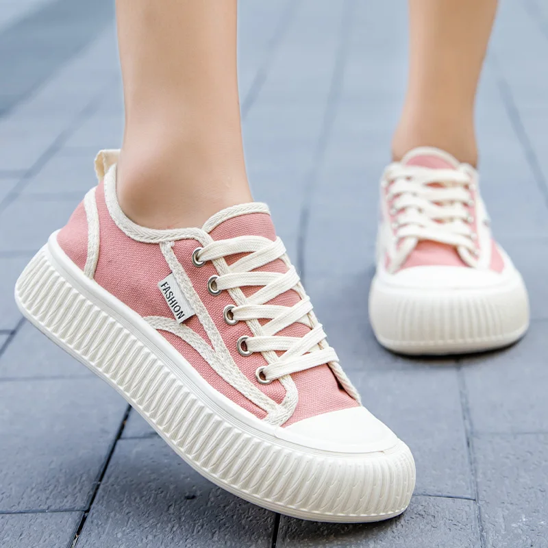 Canvas Shoes Large Women's 2023 Autumn New Low Top Versatile Thick Sole Sports Shoes Shallow Mouth Breathable Casual Shoes