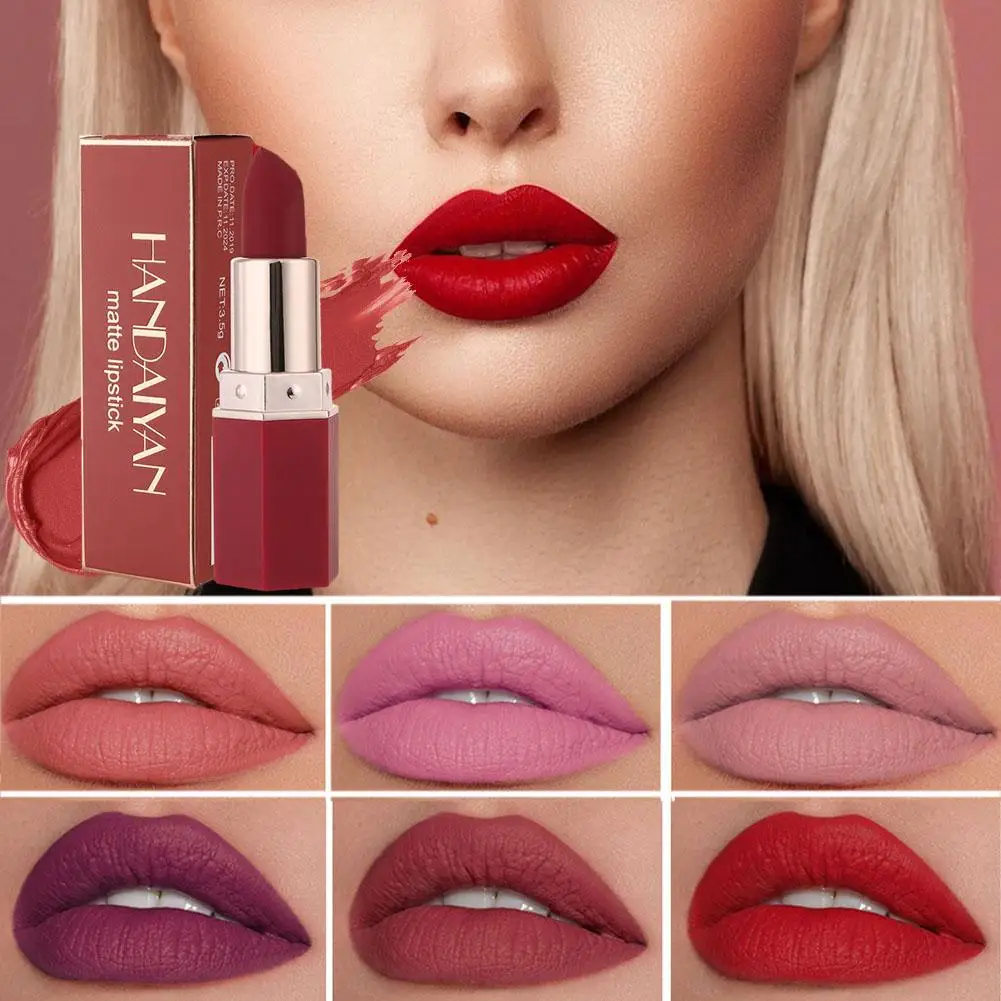 6 สี Matte ลิปสติก Beauty Lip Gloss LippenstiftTinted Balm 24 ชั่วโมงกันน้ําจัดส่งฟรีแต่งหน้า