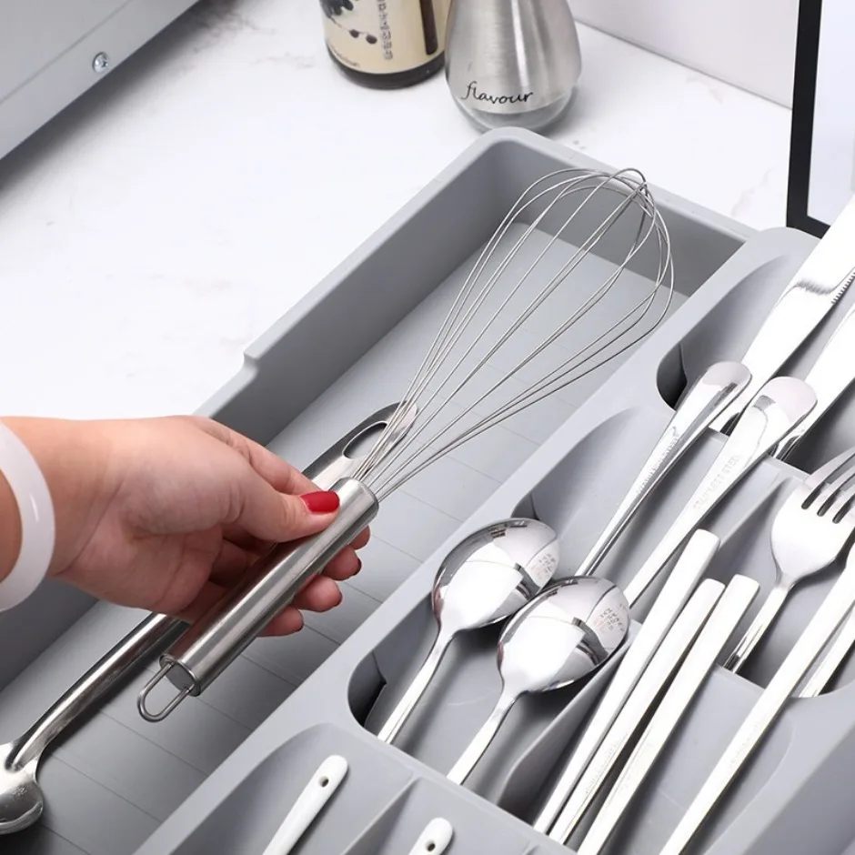 

Cutlery Expandable Organizer, Multipurpose Kitchen Drawer Organizer for Kitchen Drawer Spoon Knife and Fork Holding Flatware,1pc