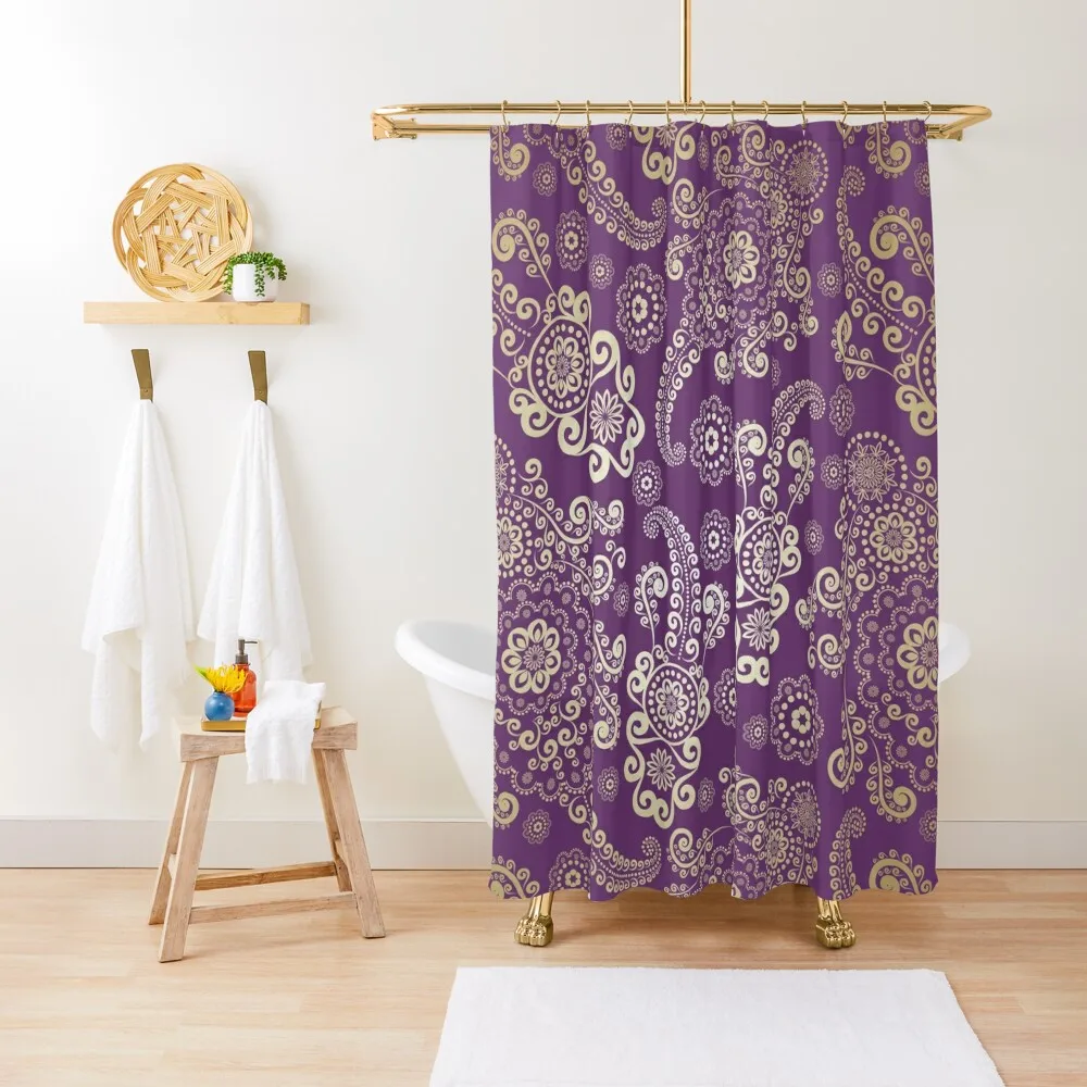 

Golden Luxury Paisley on Purple Background Shower Curtain Funny Shower Bathroom Deco For Bathrooms Shower Waterproof Curtain