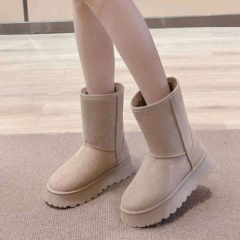 Bottes de neige en daim monochromatique pour femmes, bottes à plateforme non ald, bottes d'astronomie plates, velours chaud, décontracté, designer, hiver, 2025