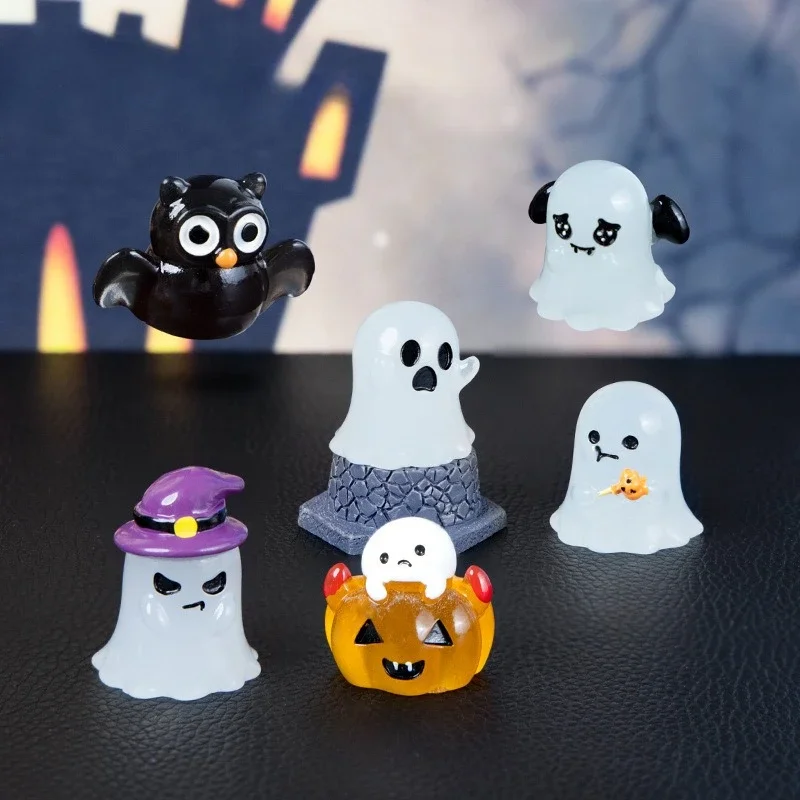 Halloween Luminous Pumpkin Figurine Mini PVC Resin LED Ghost Night Light Ornament  Desktop Micro Landscape Spooky Decor Supplies
