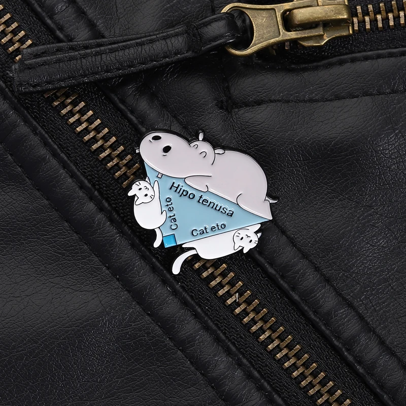 Geometric Animal Pun Pin Cute Wordplay Style Hipo Tenusa Cat Eto Triangle Design For Pet Lovers Backpack Clothing Gift