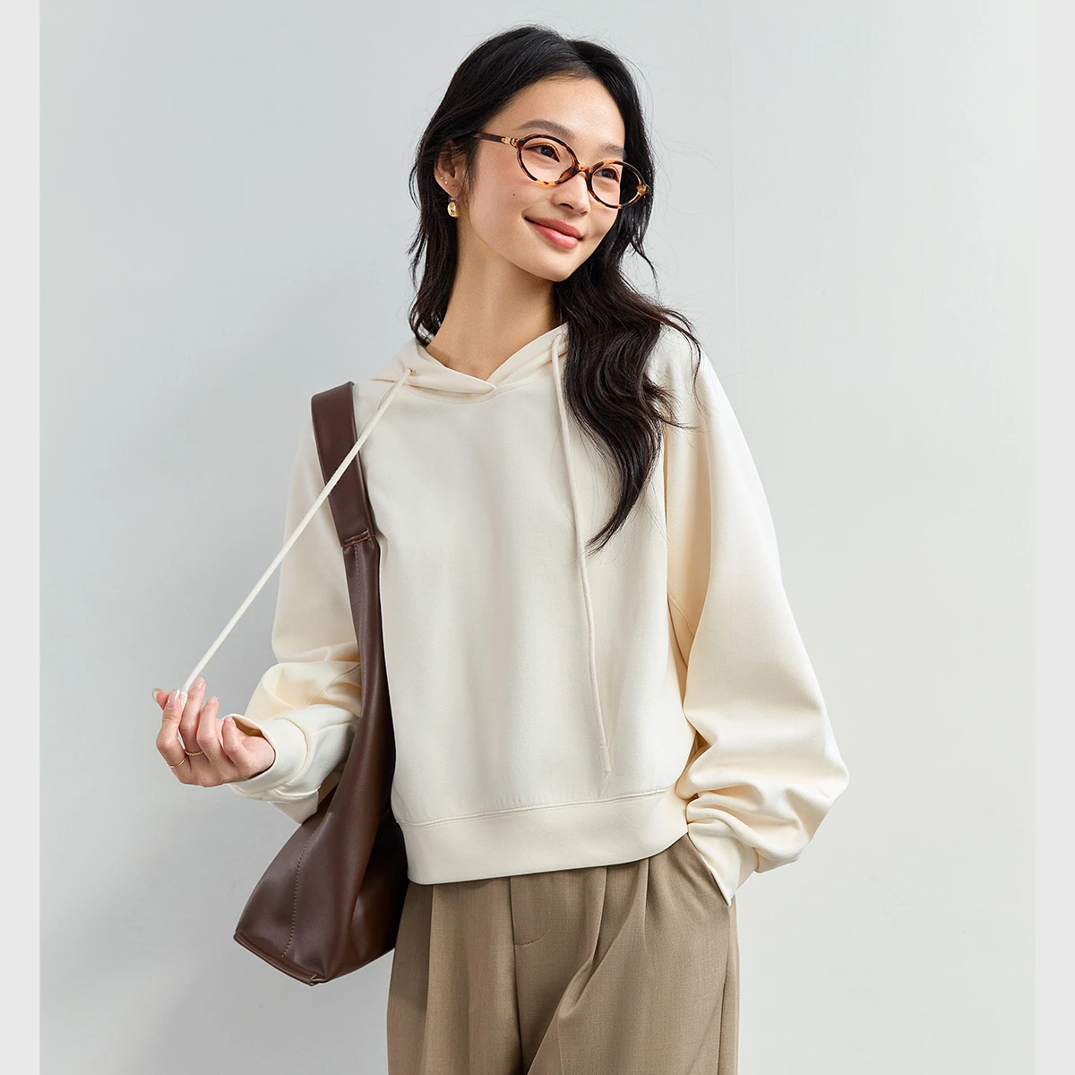 

VIMLY Women Apricot Hoodies 2025 Spring Autumn Loose Fit Pullover Draw String Hooded Sweater Loose Long Sleeve Tops Woman A0188