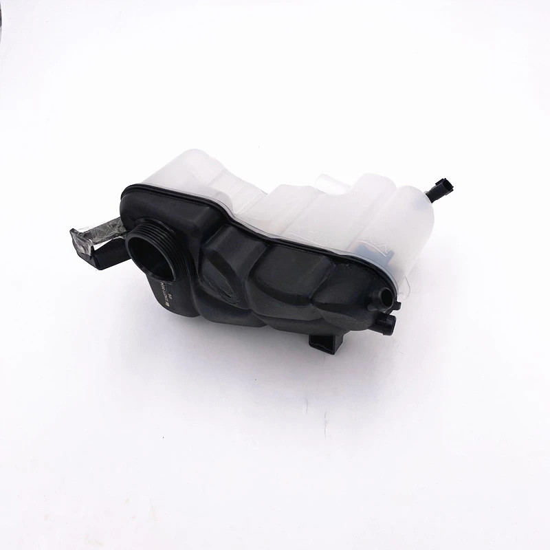 Antifreeze Water Kettle, Water Tank, Auxiliary Water Kettle for Volvo S80 S80L XC60 S60 V60