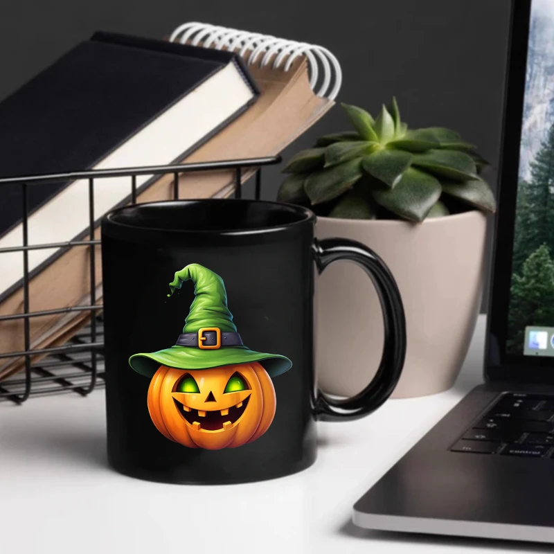 Halloween pumpkin cup, black wizard hat, jack-o-lantern design, suitable for parties and gifts