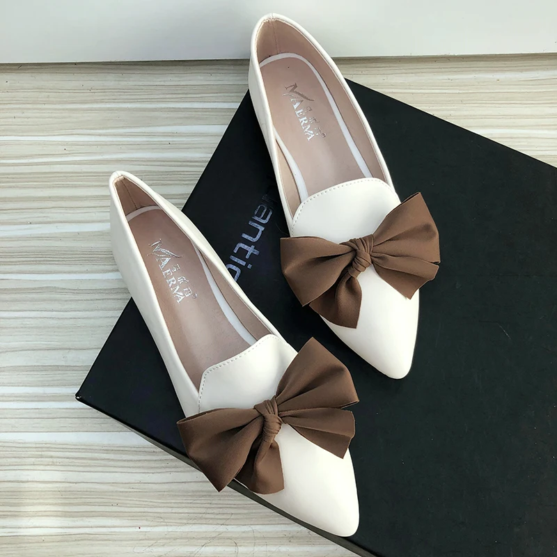 2023 Spring New Women's Single Shoes Bowknot Pointed Toe Bow Flat Sole Slacker Shoes Large 33-43 Leather Shoes Flat Heel Bowtie