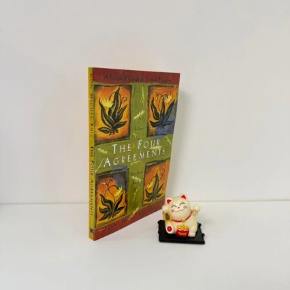 

The Four Agreements By Don Miguel Ruiz Toltec Wisdom for Personal Freedom Guide To Emotional Freedom & Self-Awareness