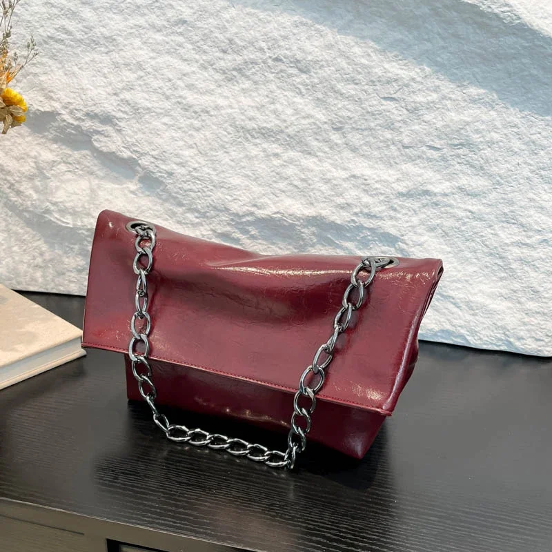 Good Looking Shoulder Bag for 2025 Flip Type Buckle PU Zipper New Product Large Capacity Sewing Thread Trendy Fashion Handbag