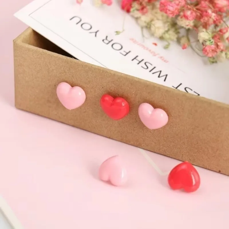 Creative Heart‑Shape Push Pins 50Pcs Ins‑Style Pink Peach‑Heart Flat Head Thumbtacks For Soft Wood Board Photo Wall Map Decor