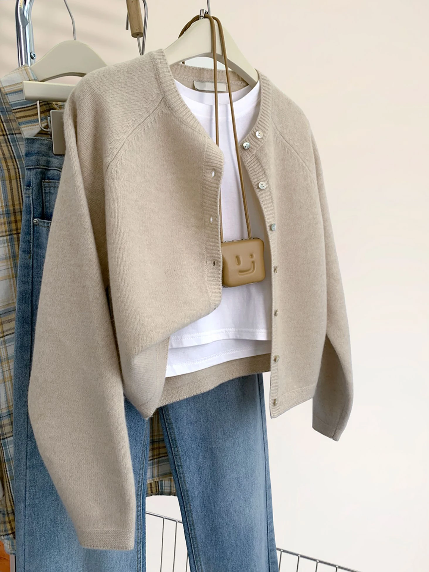 

Elegant Soft Knitted Bear Fur Vest Women's Loose Fit Sweater Coat Button Decoration Long Sleeve round Neck Warm Casual Top