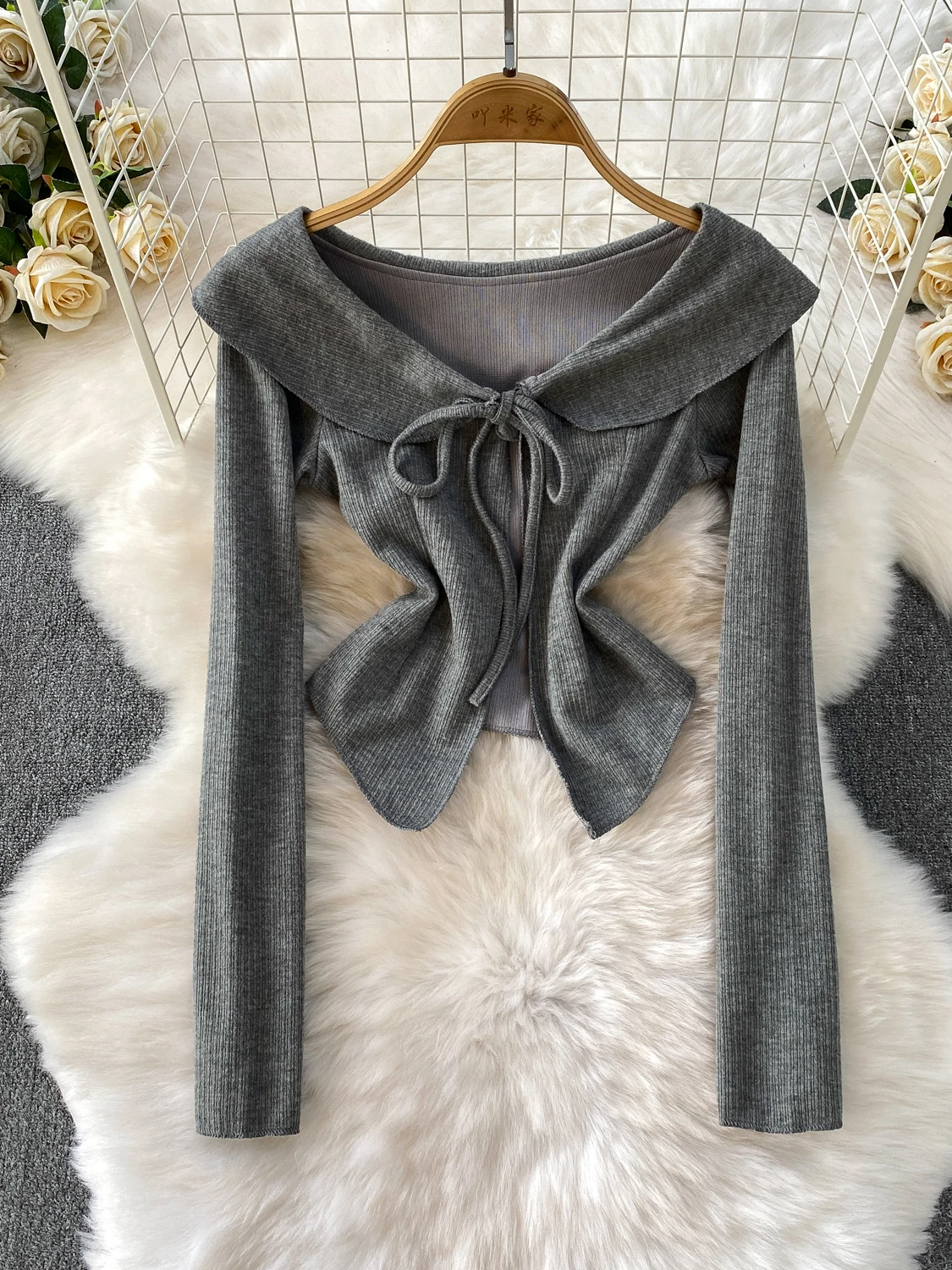 

Chic Plaid Skirt Set with Lace Trim Open Cardigan And Belted Jaet for Women Trendy Autumn Outfit Tee-Piece Ensemble