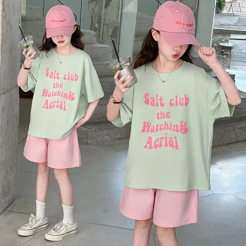 New Kids Designer Summer Sage Green Color T-shirt with Letter Print for Tweens Girl Casual Short Sleeve Tshirt Child Cotton Tees