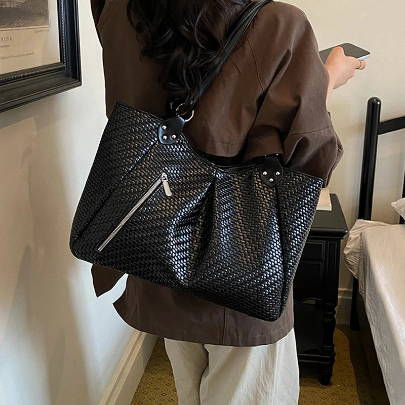 Koreanische Schultertasche mit seitlichem Reißverschluss, Vintage Casual Handtasche für Damen, minimalistische, schicke, einfarbige Rattan-Webtasche, Einkaufstasche – Detail 10