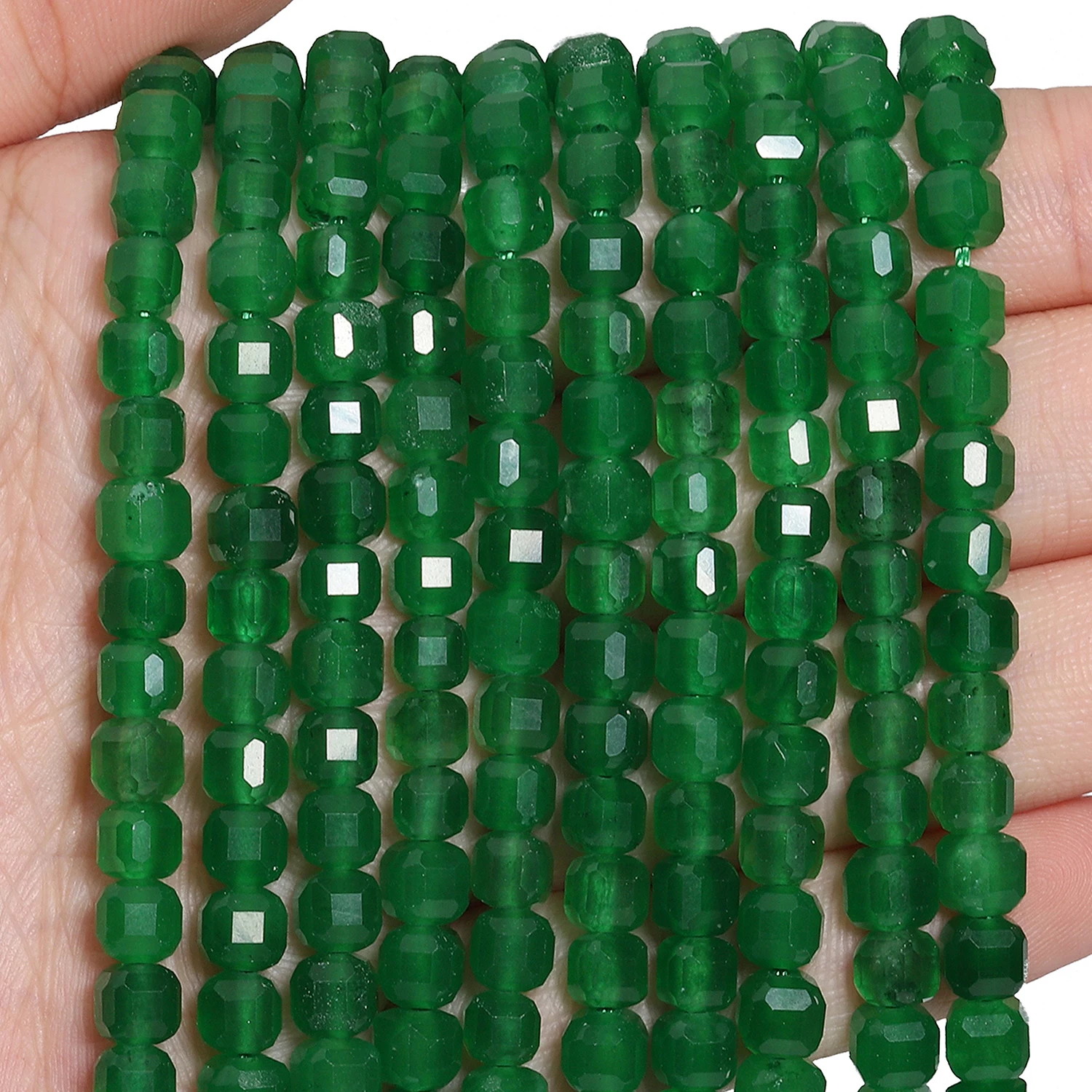 Natural Green Chalcedony Stone Beads 5mm Facted Cube Shape Beads for Jewelry Making Diy Bracelet Beadings Accessories Wholesale