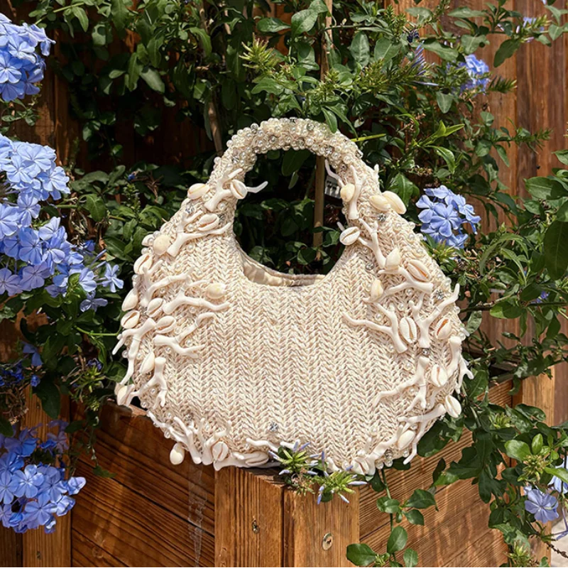 

Seashell Coral Decor Straw Tote Bag Boho Style Beach Handwoven Handbag Natural Vacation Woven Bag Women Elegant Summer Clutch