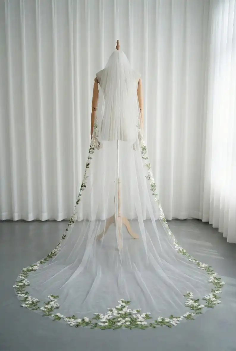 Cathedral Bridal Veil Green Floral Veil Embroidered Long Wedding Accessories Handmade Customization Length