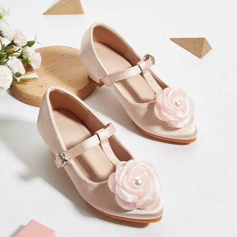 Girls' Fashion High Heels 2026 Summer New Flower Fashion Versatile Dress Small Leather Shoes Women's Treasure Princess Shoes