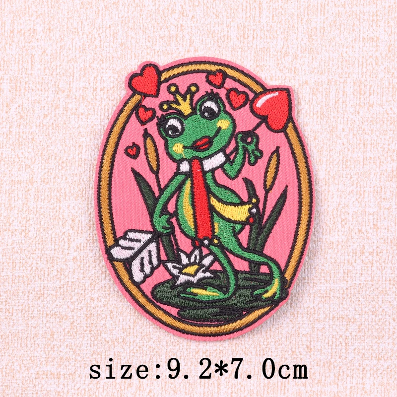 Cute Cartoon Frog Carnival Embroidery Patch Wine Beer Party Pattern Iron On Sew Badge For DIY Garment Bag Hat Decor Accessory