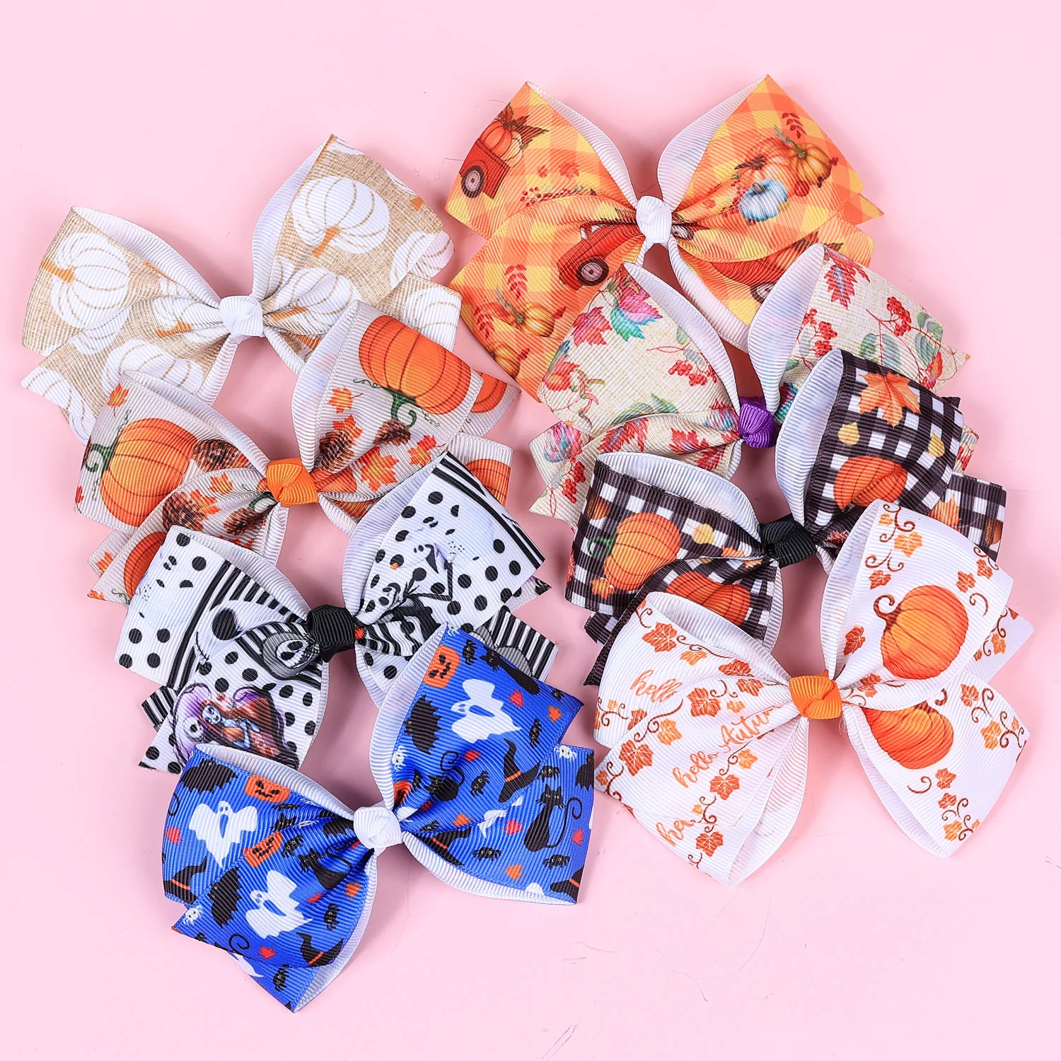 

40 PCS/Lot, 4.3" Halloween Day Printed Grosgrain Ribbon Hair Bow Clips Baby Girls Halloween Hair Clips Holiday Gift