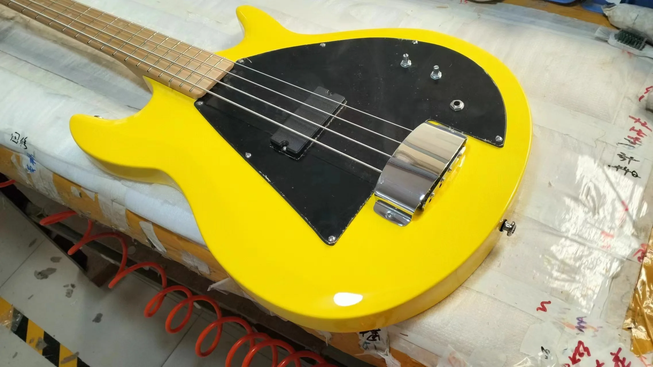 Custom 4 String Grabber II style Electric Bass guitar 2009 yellow