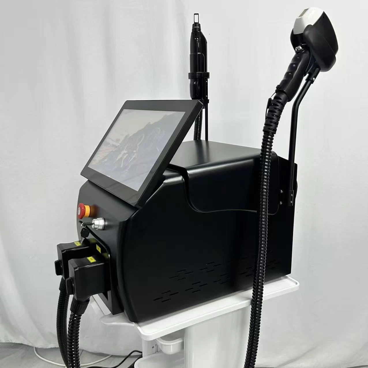 المهنية ديود إزالة الشعر بالليزر معدات الليزر بيكو ثانية آلة الوظيفة المزدوجة للتصبغ وإزالة الوشم