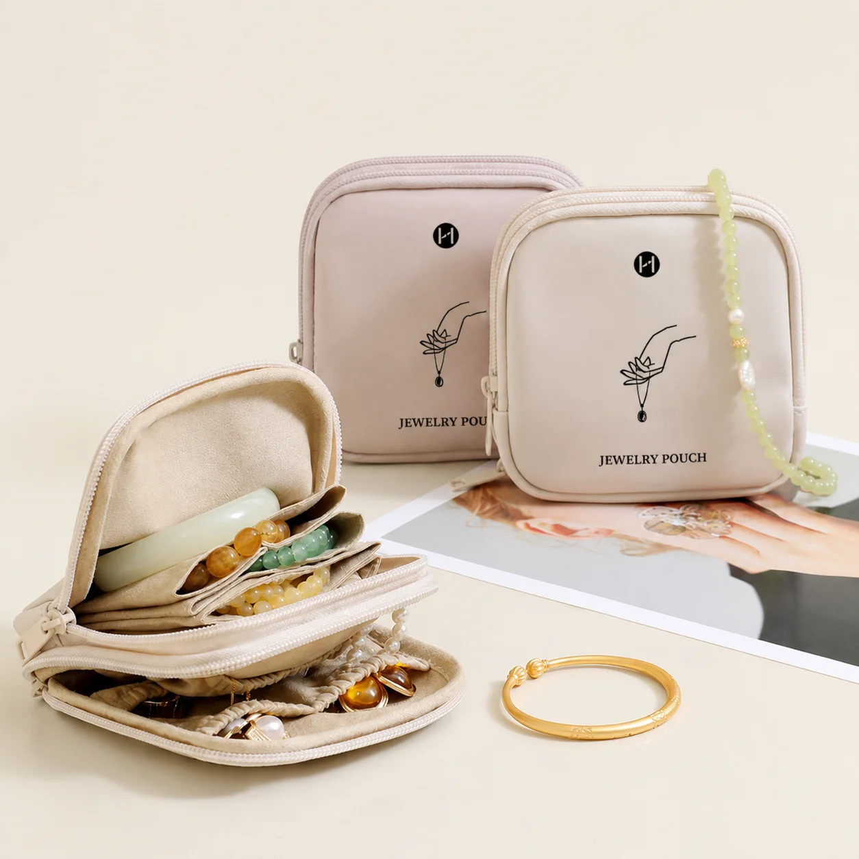 Portable Jewelry Pouch Compact Travel Jewelry Organizer Bag Double Layer Jewelry Case Soft For Travel Short Trips Daily Outings