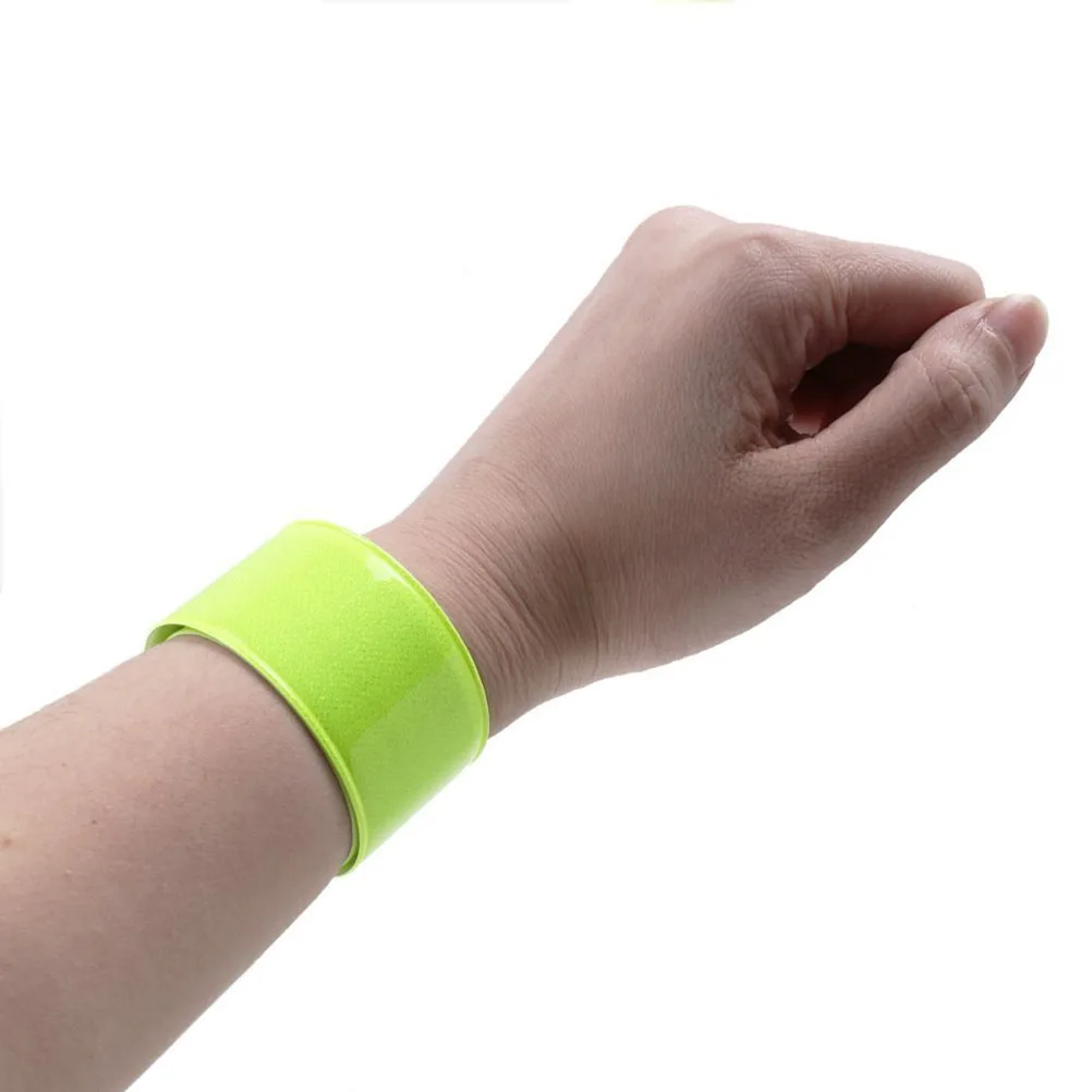 

6 pcs Reflective Wrist Bands High Visibility Safety Armbands for Night Running Jogging Camping Hiking PVC Slap Bracelets