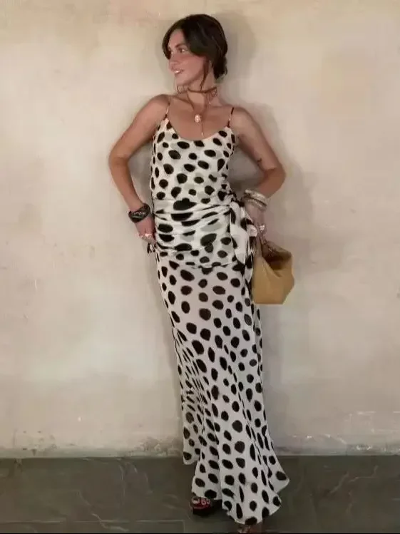 The Savannah Slip Dress S1e571bb9d92c4ac8890fd7b5a39a8938C