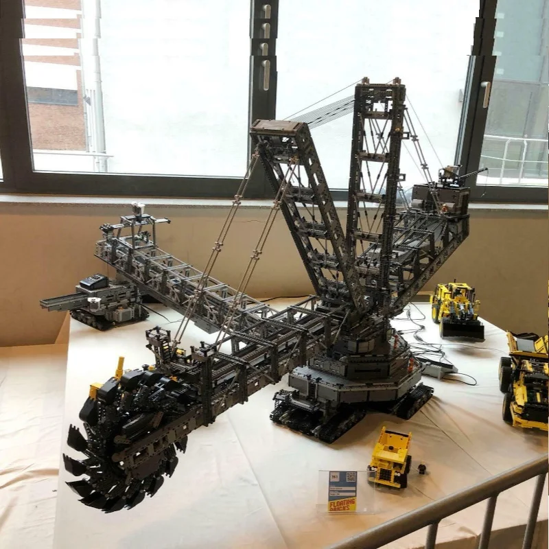 New 17499PCS Krupp Bagger288 Large Mining Coal Excavator Machinery RC Assembly DIY Bricks MOC Building Blocks Toys for Kid Gifts