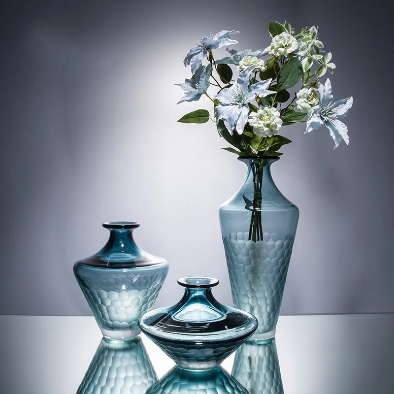 

Light blue grinding engraved thin neck glass vase, hydroponic rich bamboo flower ware, home decoration ornament, handicrafts who